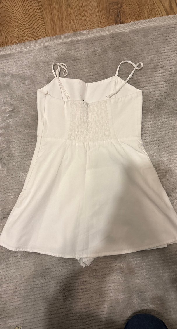 Beyaz Askılı mini elbise - Görsel 2