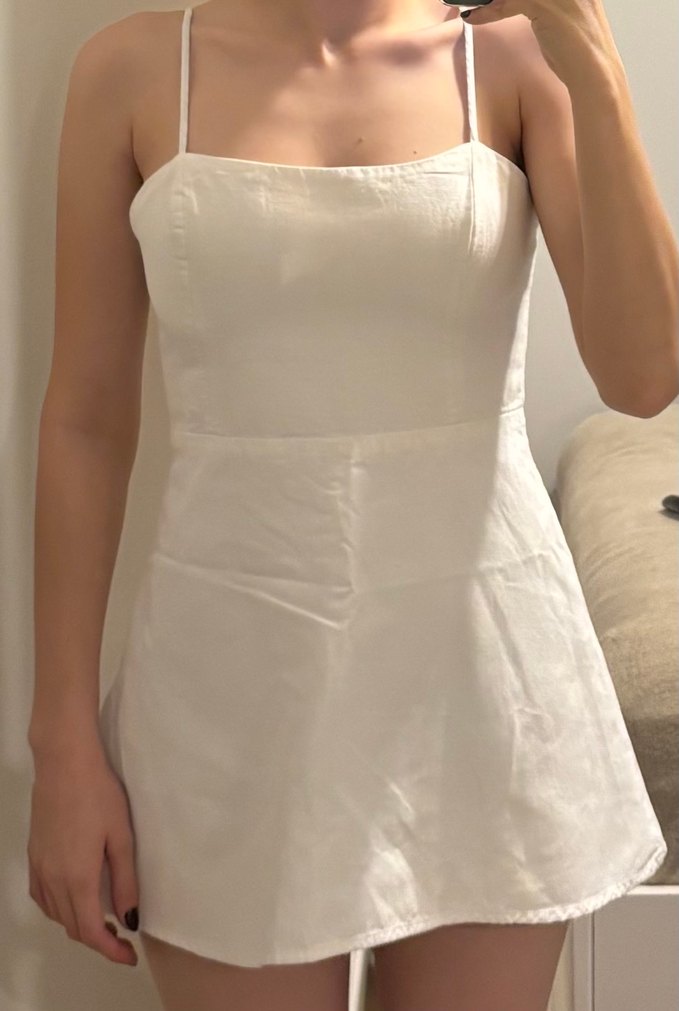 Beyaz Askılı mini elbise - Görsel 5