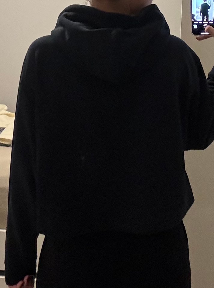 Siyah Kapüşonlu Baskılı Kadın Crop Sweatshirt - Görsel 3