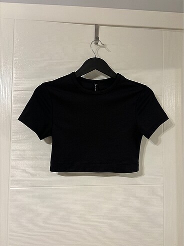 Defacto siyah crop tshirt