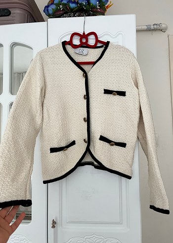 Kadın Beyaz Triko Notlu Yaka Hırka - Görsel 3