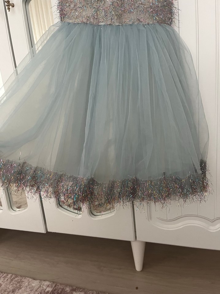 Gri Nakışlı Tül Çocuk Elbisesi - Görsel 4