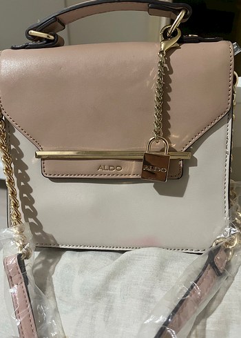 Bej Zincir Detaylı Deri Kadın Çanta - Görsel 3