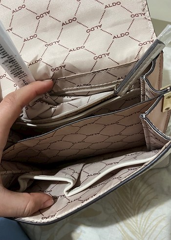 Bej Zincir Detaylı Deri Kadın Çanta - Görsel 7