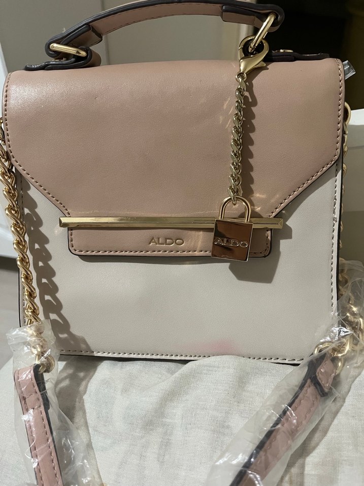 Bej Zincir Detaylı Deri Kadın Çanta - Görsel 3