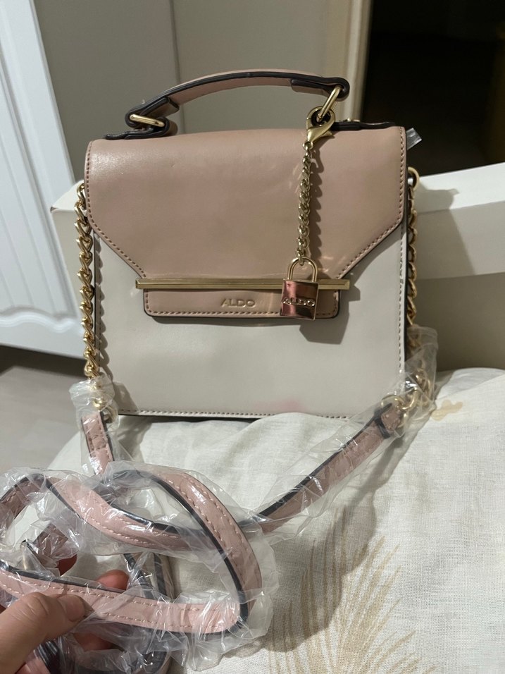 Bej Zincir Detaylı Deri Kadın Çanta - Görsel 2