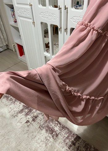 Pembe Uzun Fırfırlı Bohem Elbise - Görsel 4