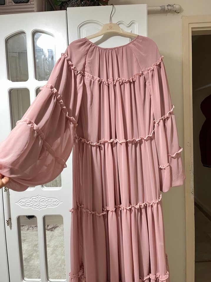 Pembe Uzun Fırfırlı Bohem Elbise - Görsel 2