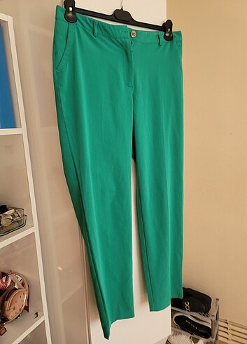 42 Beden yeşil Renk Kadın pantolon 