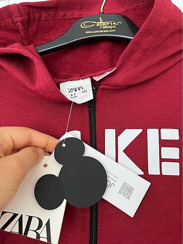Zara Zara kapşon