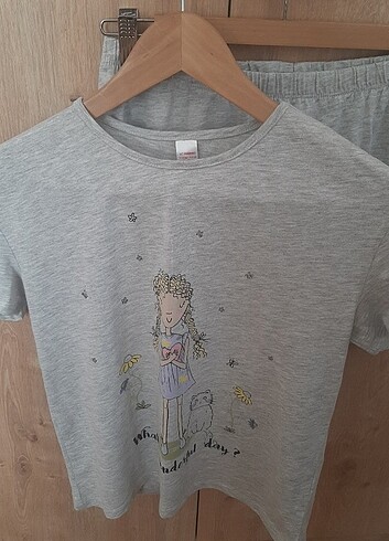 Lcw kız şortlu pijama takım 