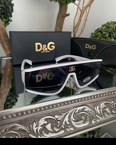 DOLCE & GABBANA GÜNEŞ GÖZLÜĞÜ