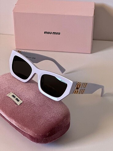 Miu Miu Miu Miu Güneş Gözlüğü