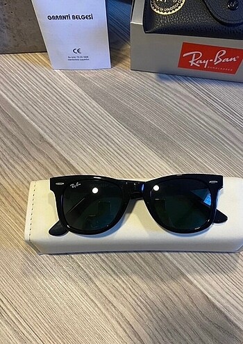 RAY BAN WAYFARER GÜNEŞ GÖZLÜĞÜ