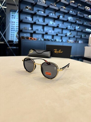 Ray ban güneş gözlüğü