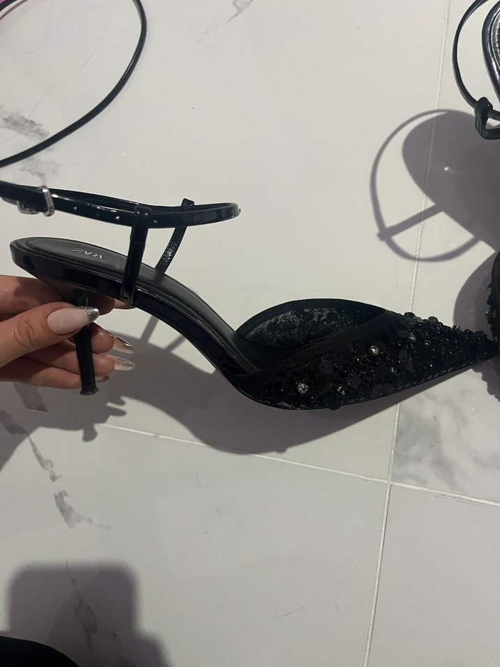Zara taşlı topuklu ayakkabı - Görsel 5