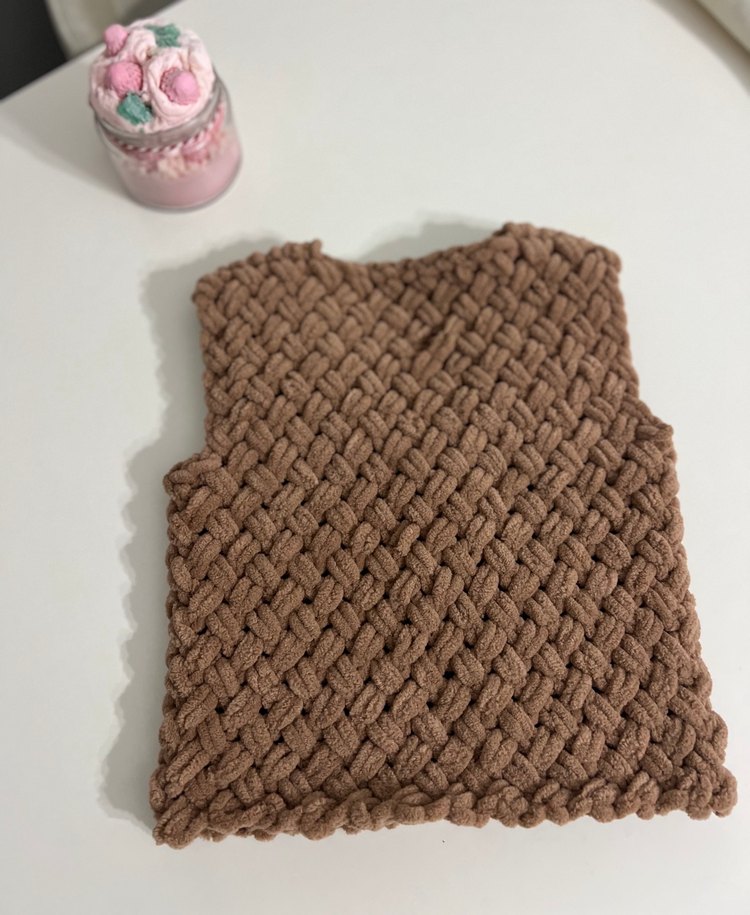 Puffy Örgü Kolsuz Kahverengi Yelek - Görsel 3