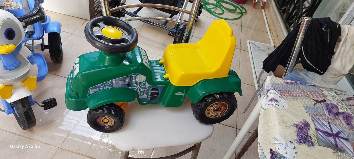 Dede marka İlk Traktör araba - Görsel 3
