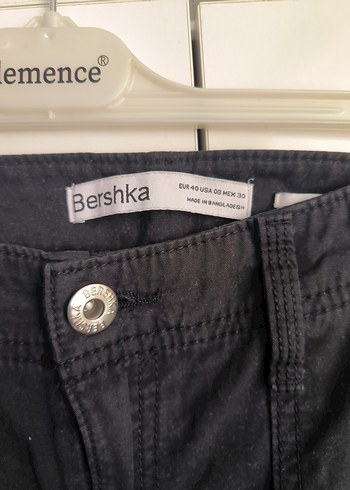 Bershka 40
