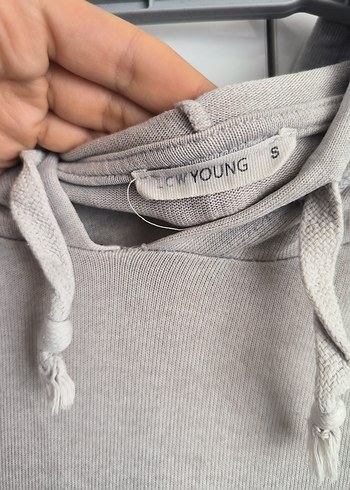 Gri Kadın Sweatshirt Kapüşonlu - Görsel 3