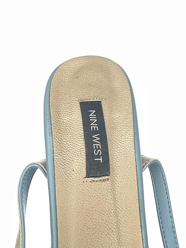 39 Beden çeşitli Renk Nine West Sandalet %70 İndirimli.