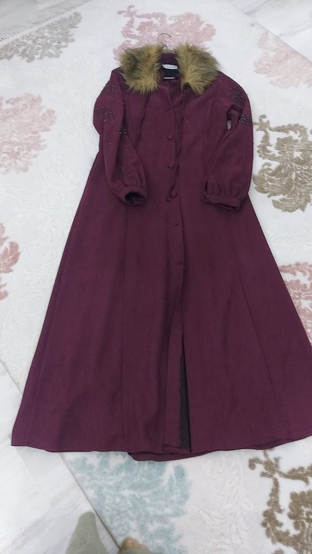 Bordo Düğmeli Uzun Kadın Kaban - Görsel 3