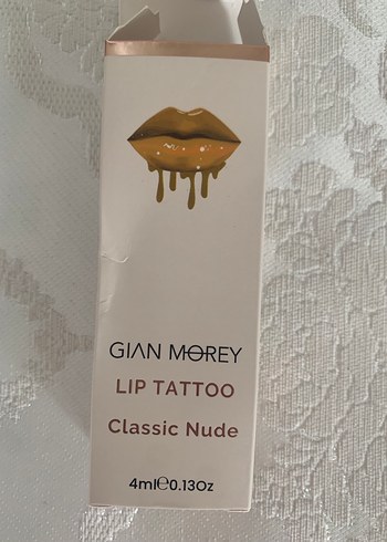 Gian Morey Lip Tattoo Dudak dövmesi - Görsel 3