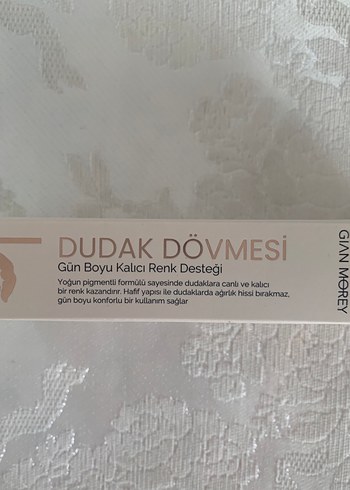 Gian Morey Lip Tattoo Dudak dövmesi - Görsel 4