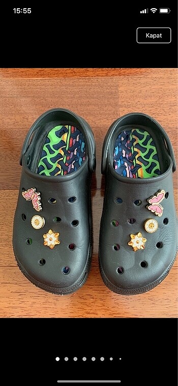 Crocs