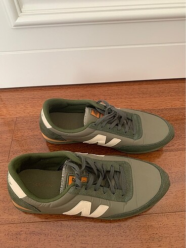 44 Beden New balance sneakers