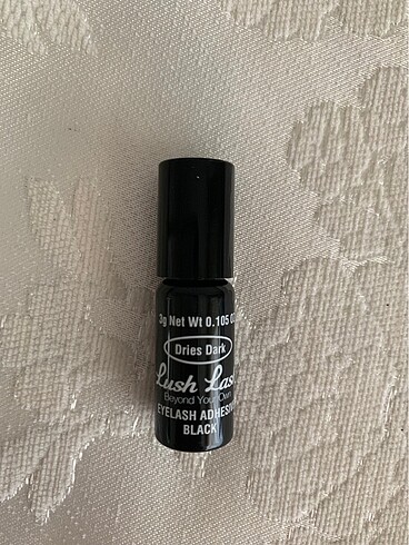 Maybelline Lush lash kirpik yapıştırcı