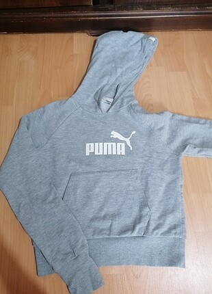Puma sweatshirt