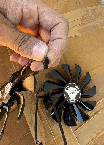 XFX 5700 XT / 5600 XT EKRAN KARTI FANI - Görsel 3