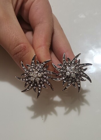 Elmas modeli küpe 