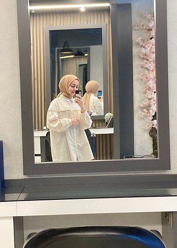LC Waikiki krem tunik gömlek