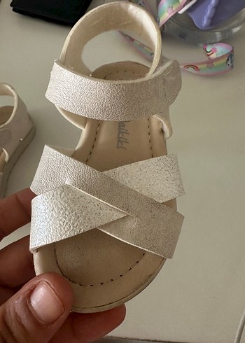LC Waikiki Bej Tokalı Kız Çocuk Terliği