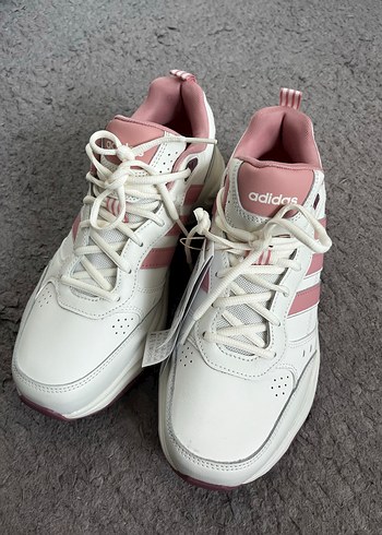 42.5 Beden pembe Renk adidas orijinal ayakkabı