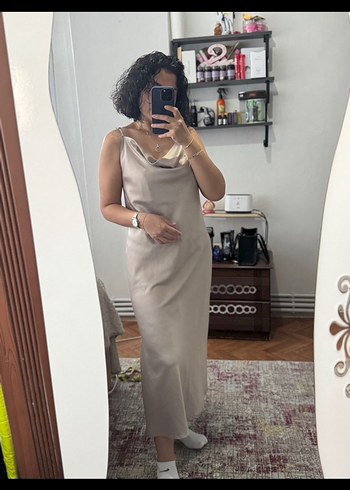 Abiye Saten Askılı Uzun Elbise