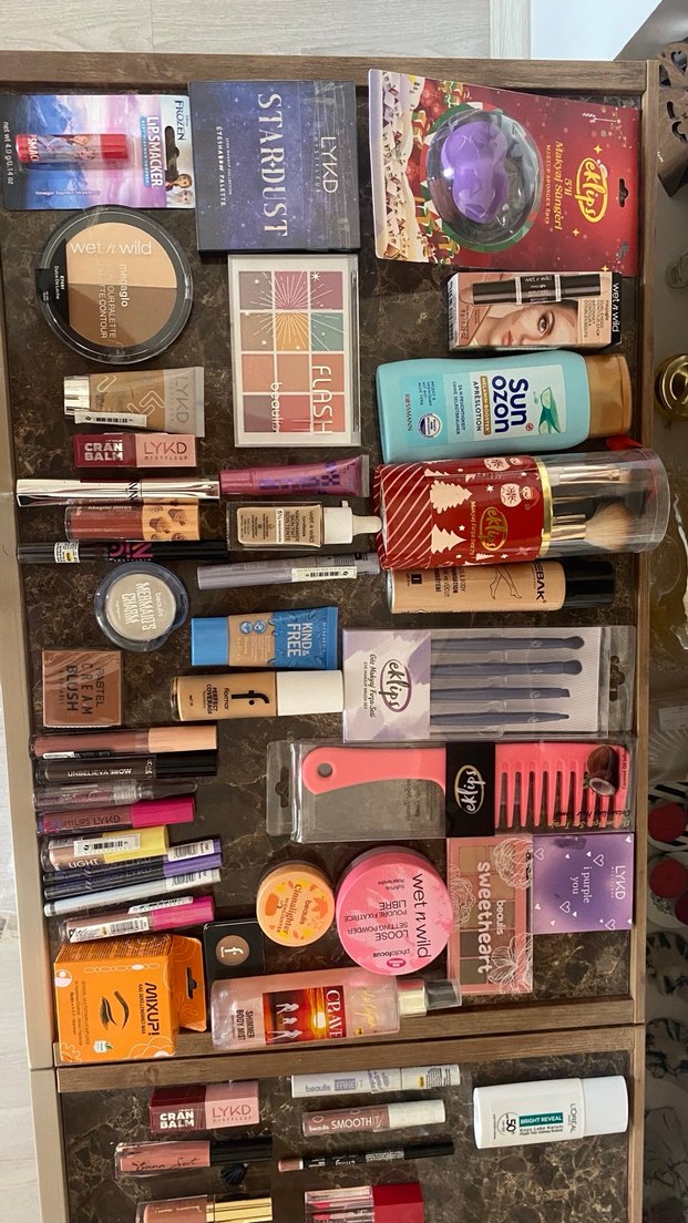 Hudabeauty Koyu Kahverengi Pudra - Görsel 5