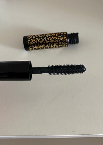 Tarte Maneater Mini Boy Maskara - Görsel 2