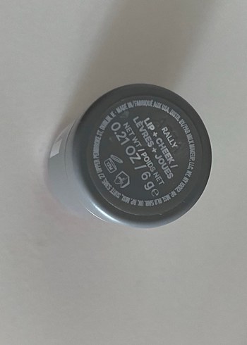 Milk Makeup Pembe Allık Stiği - Görsel 5