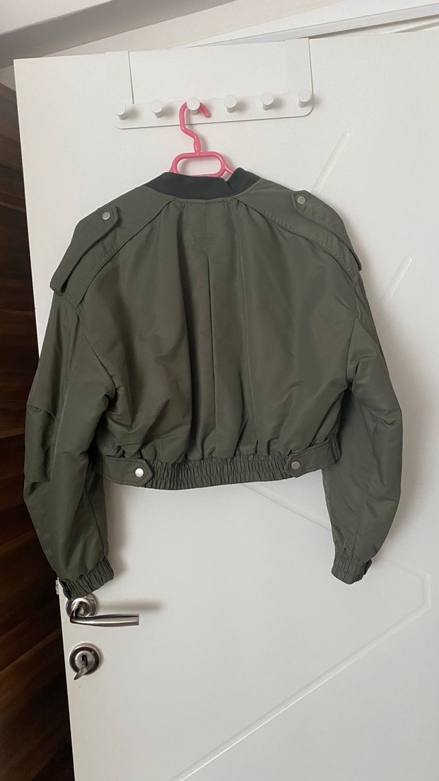 ZARA Haki Deri Düğmeli Salaş Ceket - Görsel 4