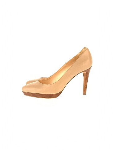 Nine West Platform %70 İndirimli.