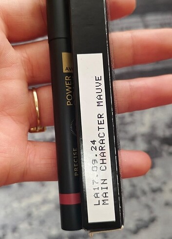 Avon ruj