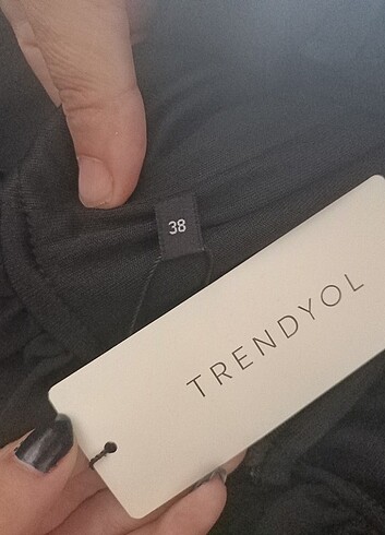 m Beden siyah Renk Trendyol Milla Kısa Elbise 