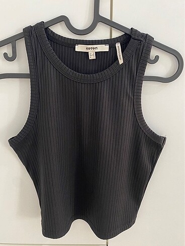 Koton Siyah Halter Yaka Crop