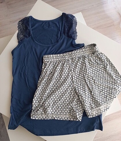 English Home Lacivert Beyaz Pijama Takımı