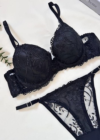 Siyah Destekli Push Up Sıfır Sütyen+tanga - Görsel 2