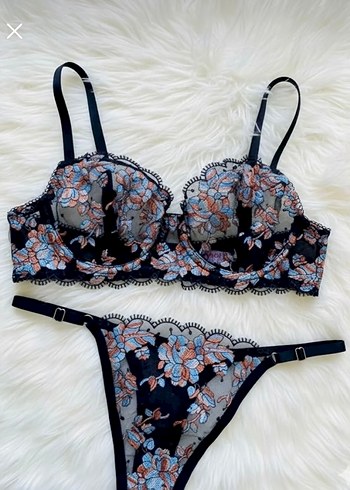 Victoria s Secret 40