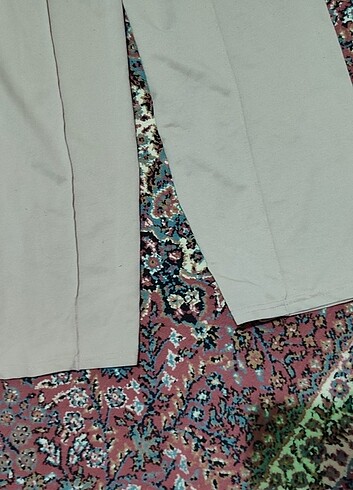 Krem rengi geniş pantolon 